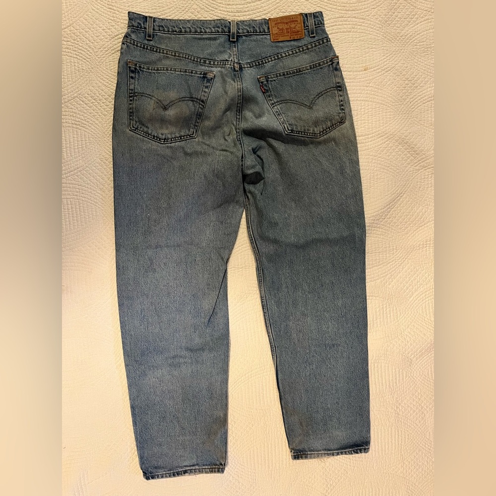 Levis 550, Blue, 38”W, 32”L, Excellent condition